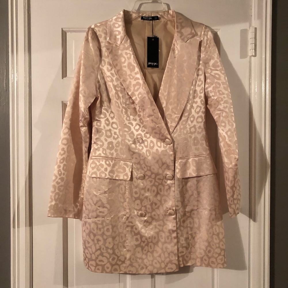 TODAY ONLY🖤NWT Nasty Gal Blazer Dress - Picture 5 of 6